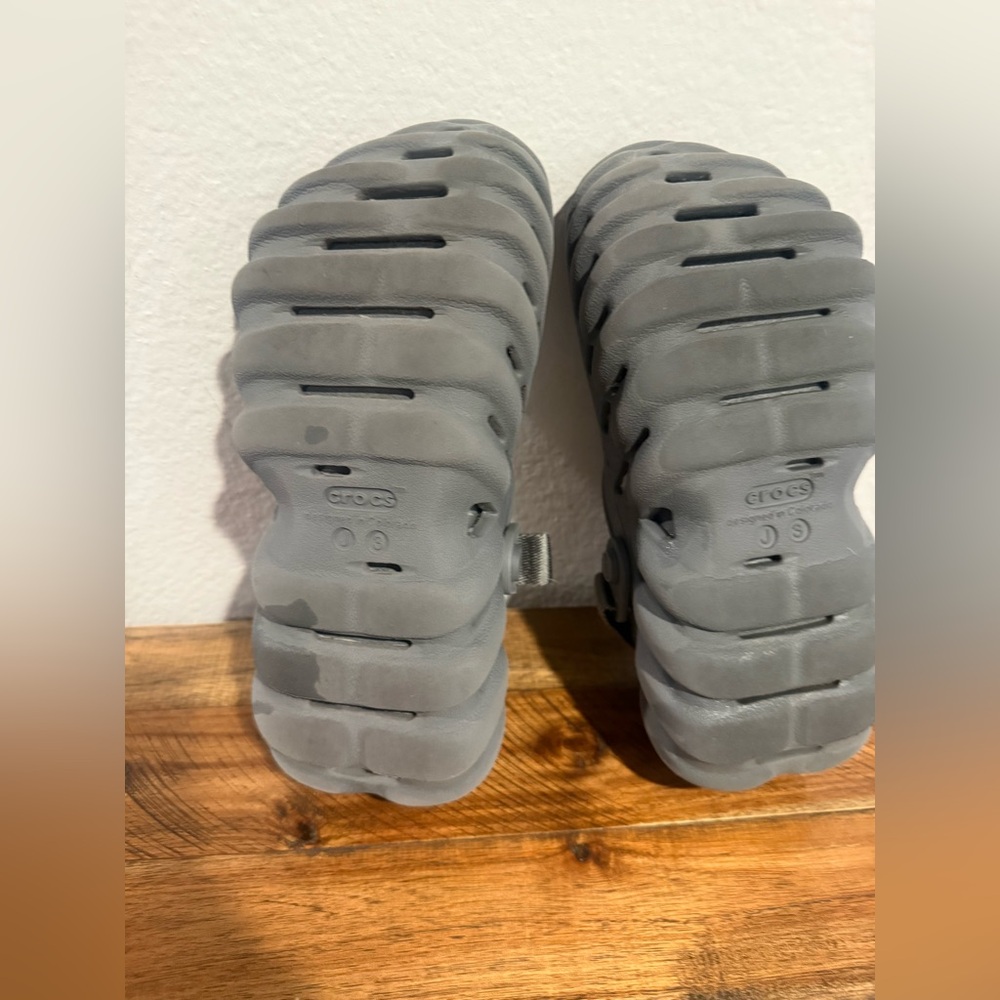 CROCS Kids' Gray Echo Clogs - Picture 2 of 3